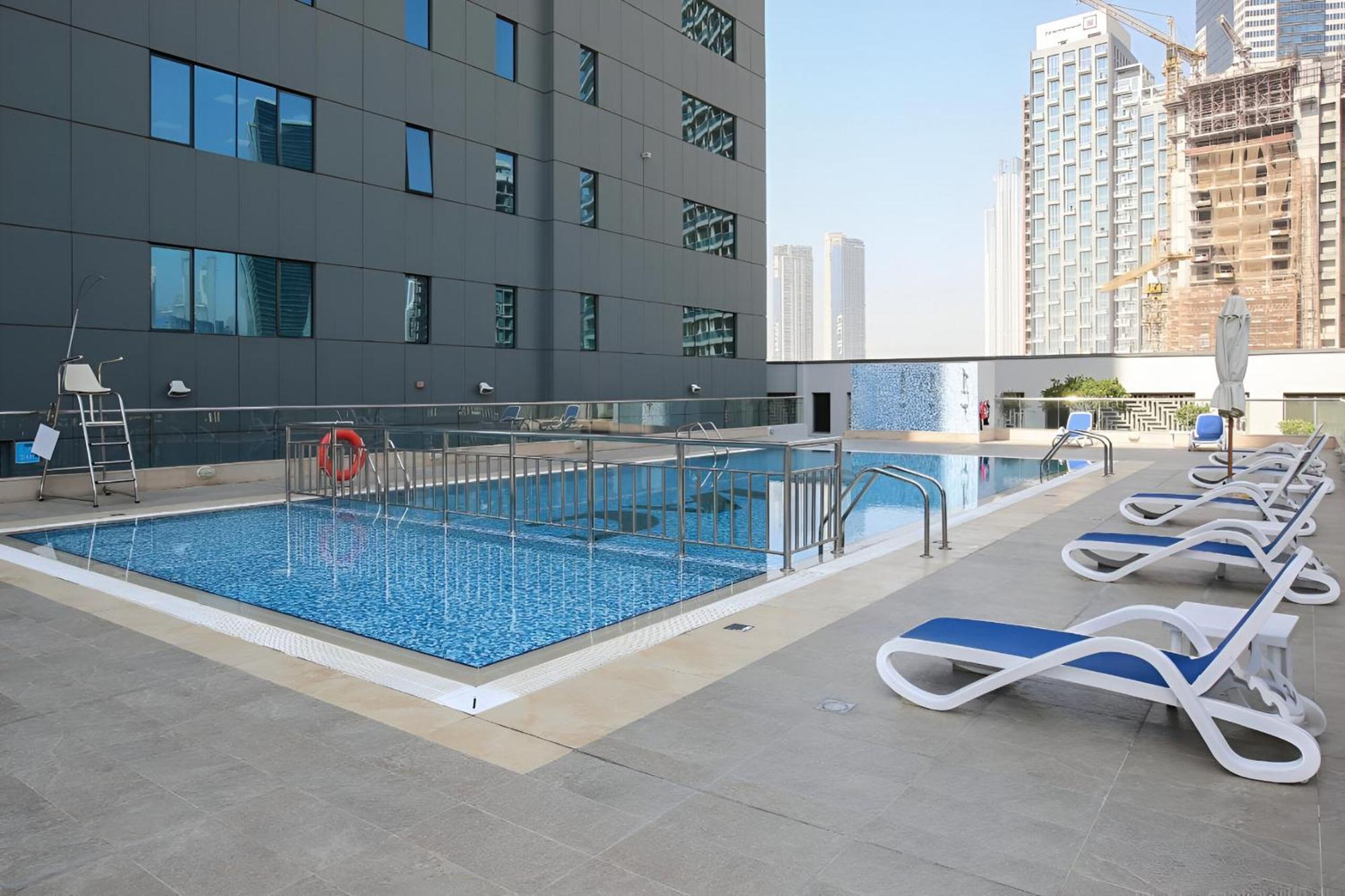 Waves - Executive Bay Studio, Canal View And Modern Amenities Dubai